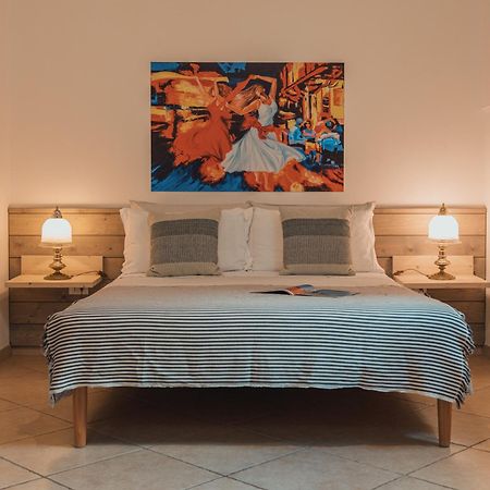 Tenuta Masseria & Spa Chicco Rizzo Sternatia Екстериор снимка