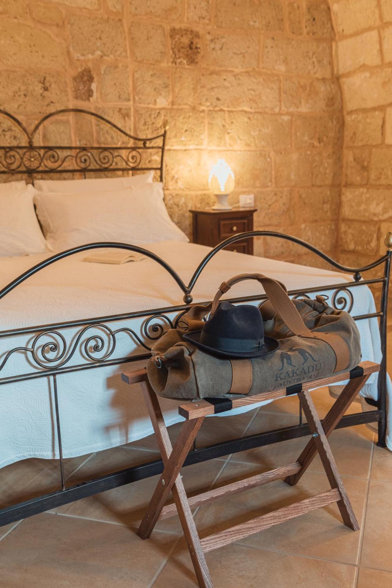 Tenuta Masseria & Spa Chicco Rizzo Sternatia Екстериор снимка